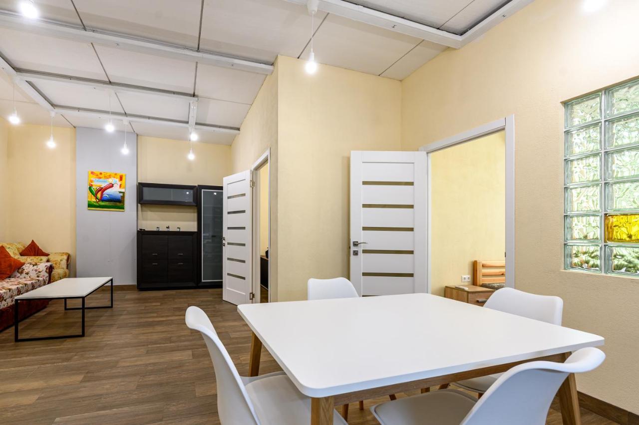 Gagarin Plaza 63 Apartment Odessa Luaran gambar